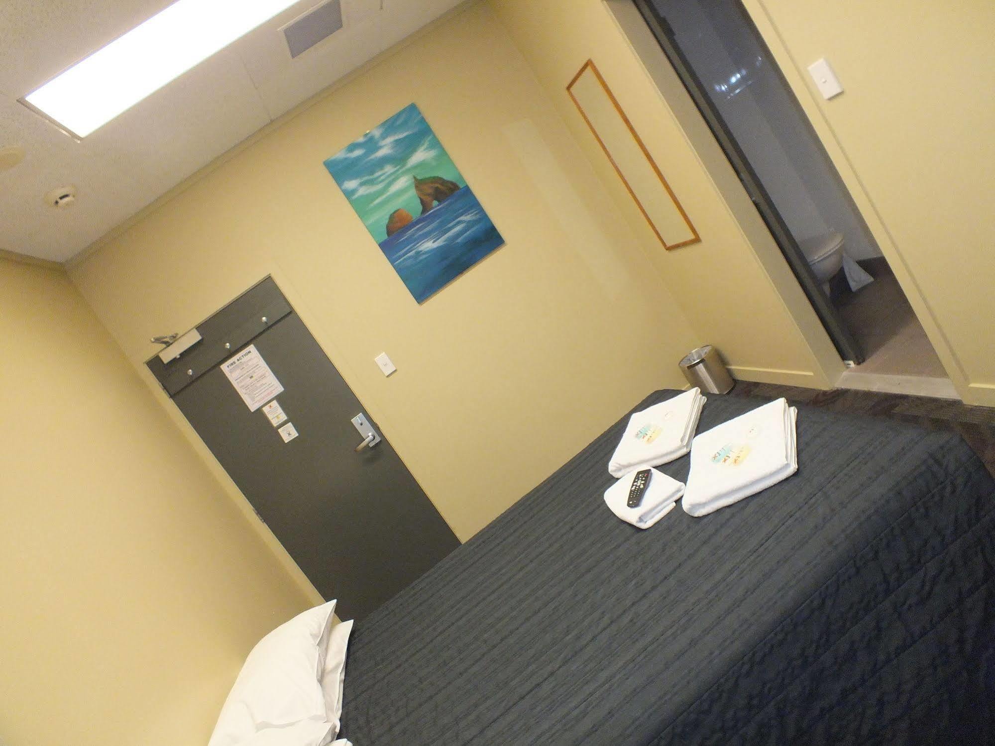 Hostel Base Auckland Exterior foto
